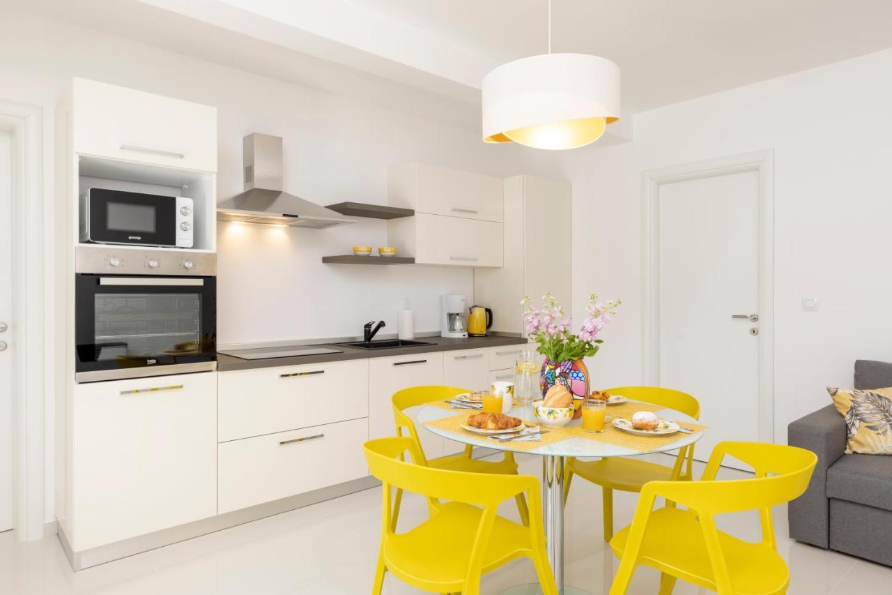 Apartments Losinj Sunset Mali Losinj Bagian luar foto