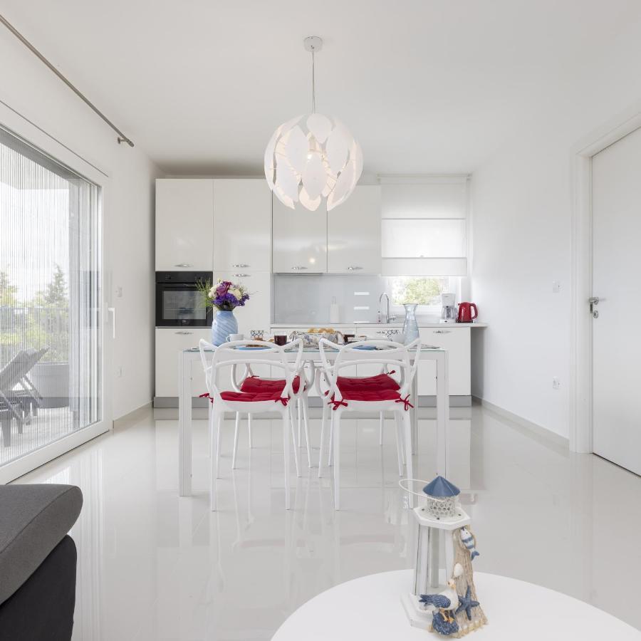 Apartments Losinj Sunset Mali Losinj Bagian luar foto
